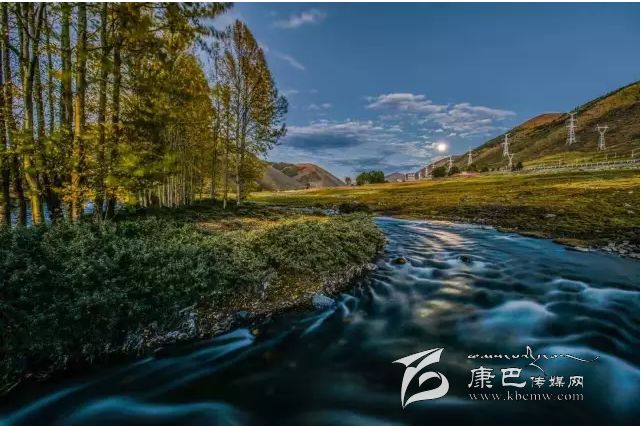 新都橋，正在打開最美時光,我在這里等你......