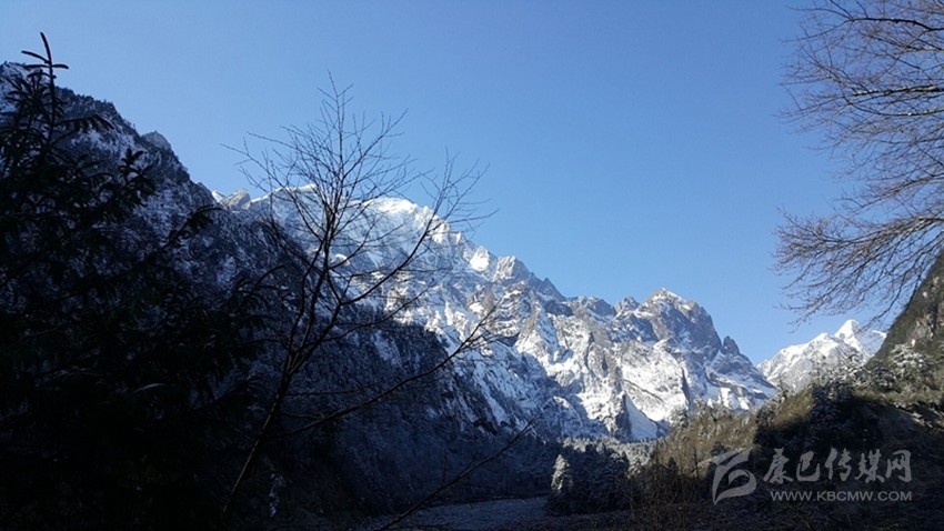 海螺溝這組冬日雪景圖請拿走！