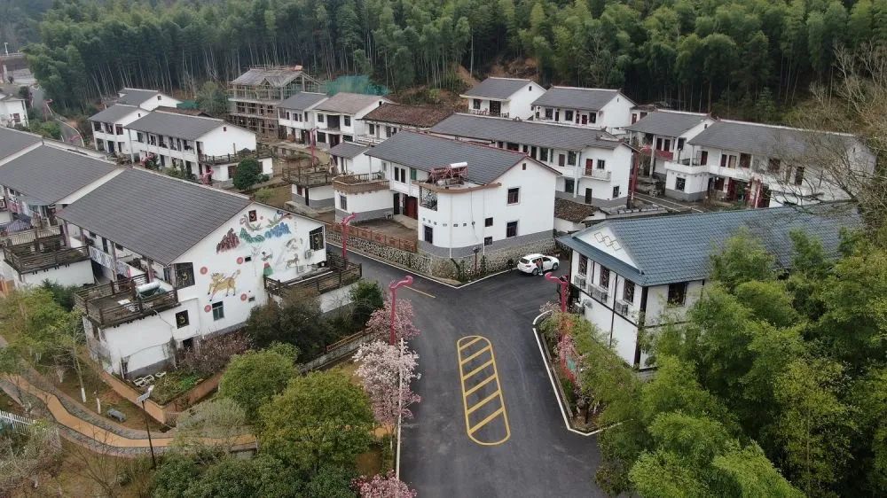 江西資溪縣烏石鎮(zhèn)新月畬族村景象。新華社記者 彭昭之 攝